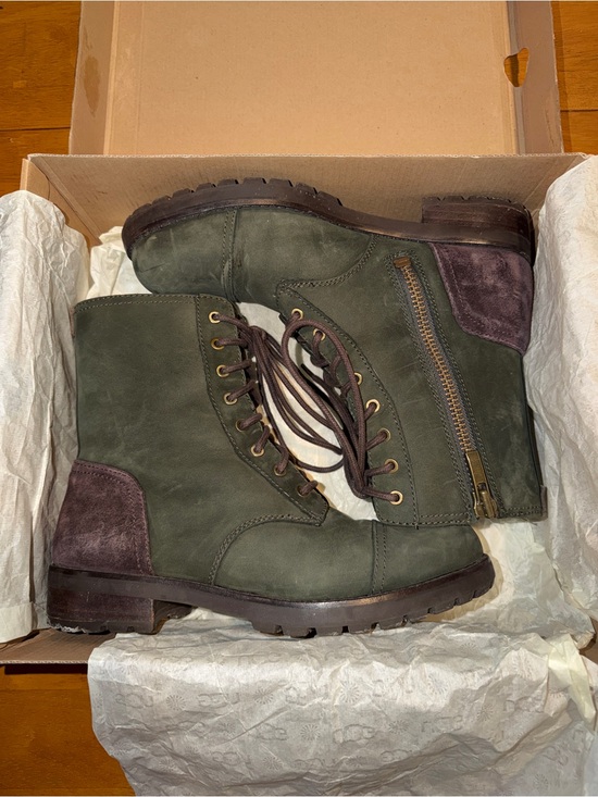 UGG Shoes - Womens UGG combat boots Size 9